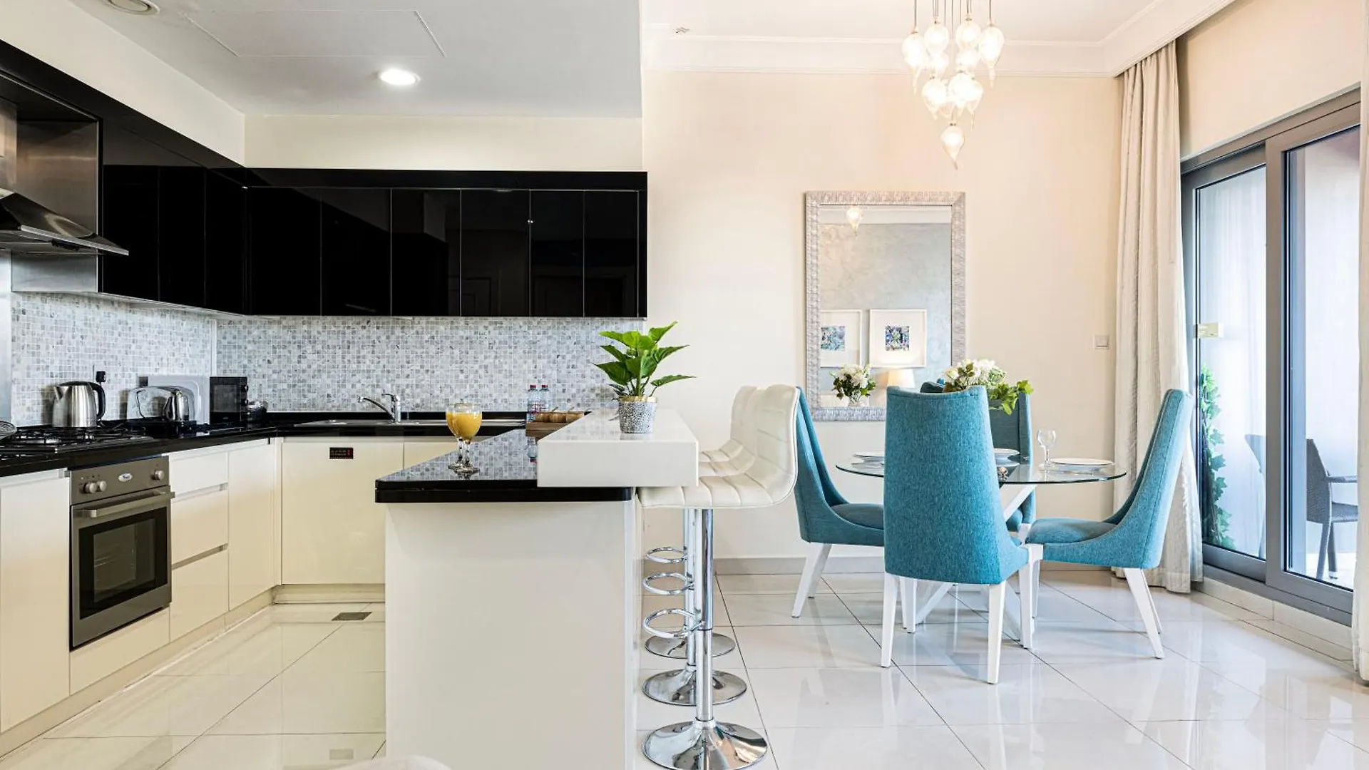 Damac Maison Mall Street 2 Bedroom Deluxe Apartment, 1 Minute Walk To Dubai Mall 0*,